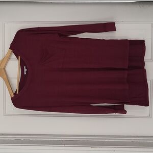 Women's NWOT White Birch long sleeve hi-low hem top size medium